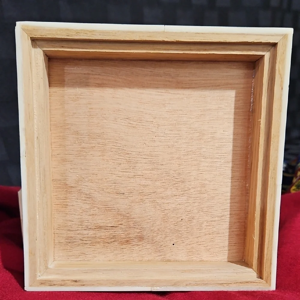 Handcrafted Mid-Century Bone Inlay Trinket Box